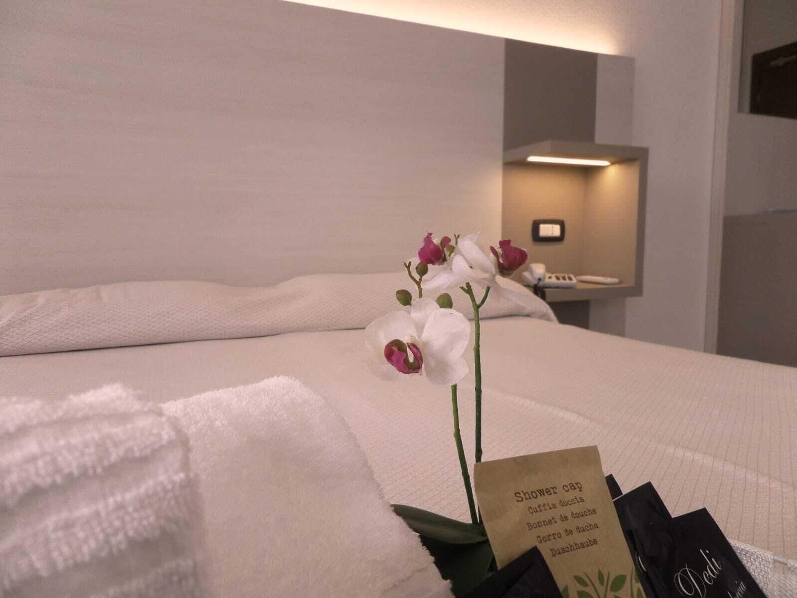 I Ginepri Hotel Кала Гононе Екстериор снимка
