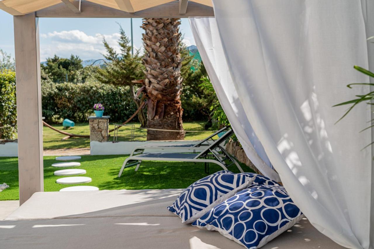 I Ginepri Hotel Кала Гононе Екстериор снимка