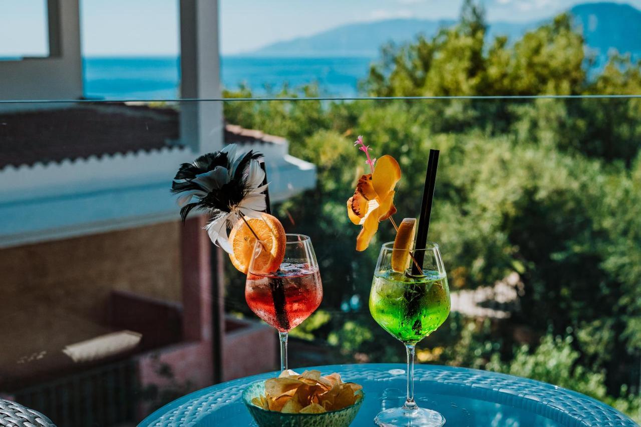 I Ginepri Hotel Кала Гононе Екстериор снимка