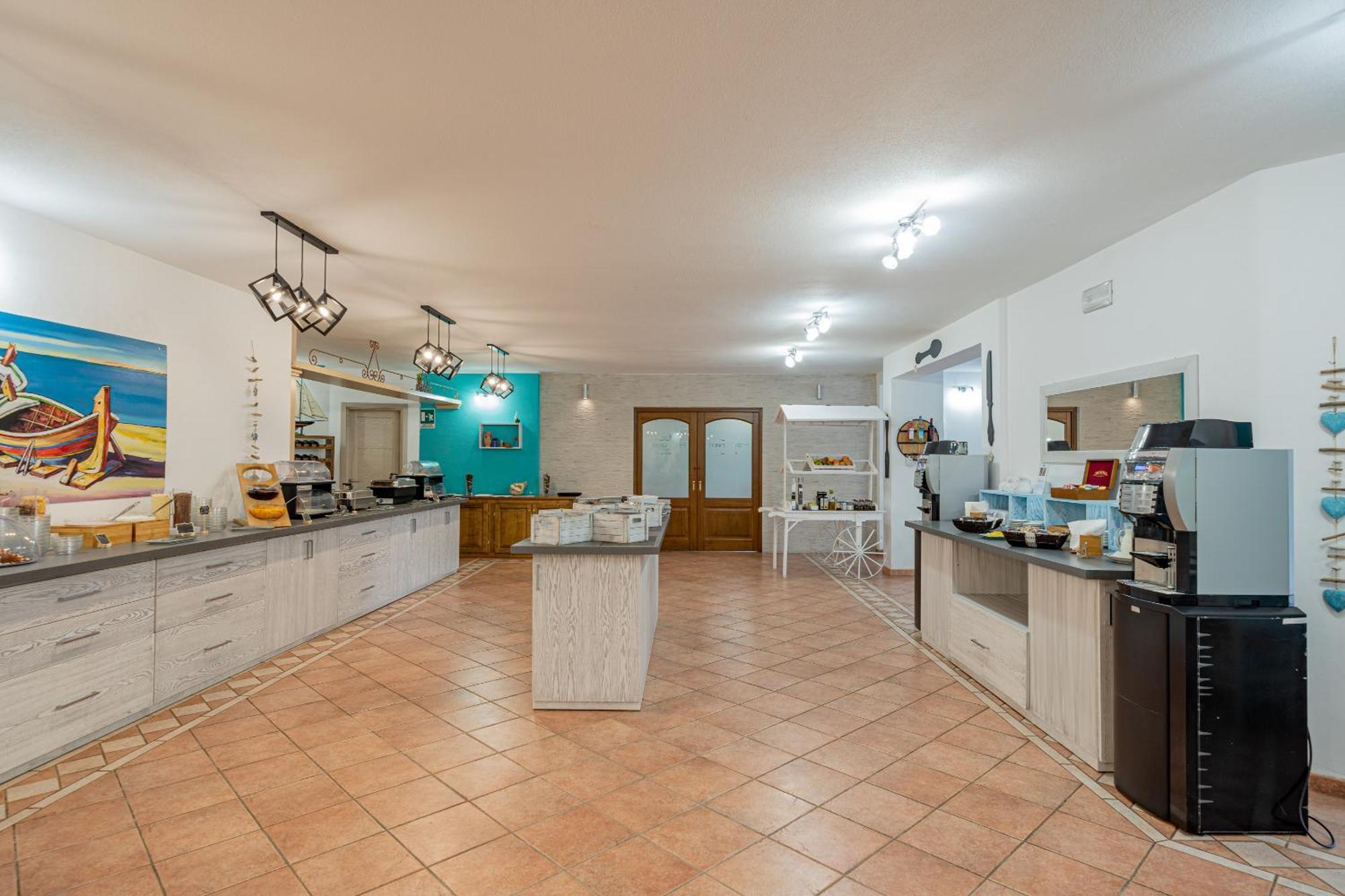 I Ginepri Hotel Кала Гононе Екстериор снимка