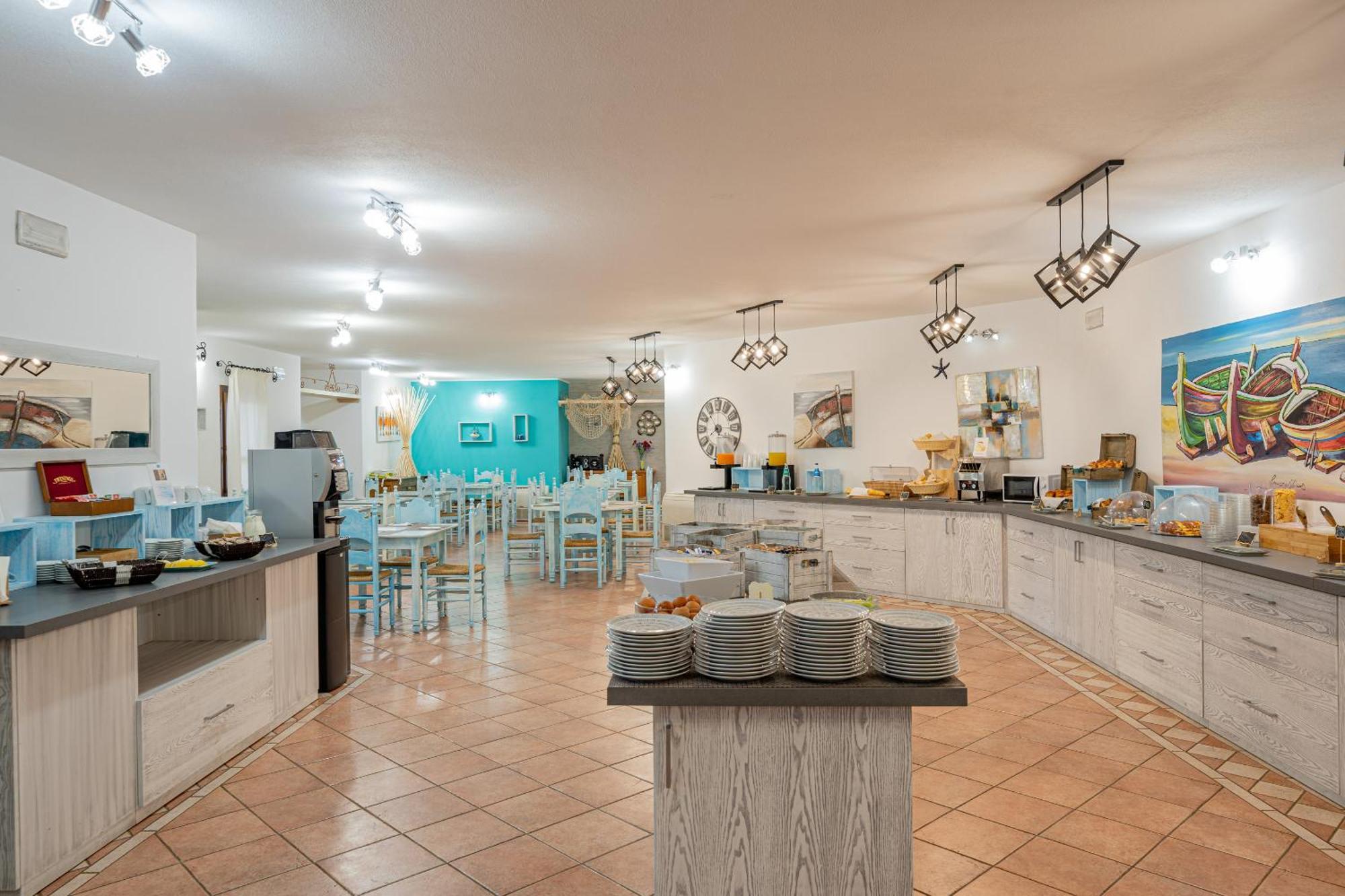 I Ginepri Hotel Кала Гононе Екстериор снимка