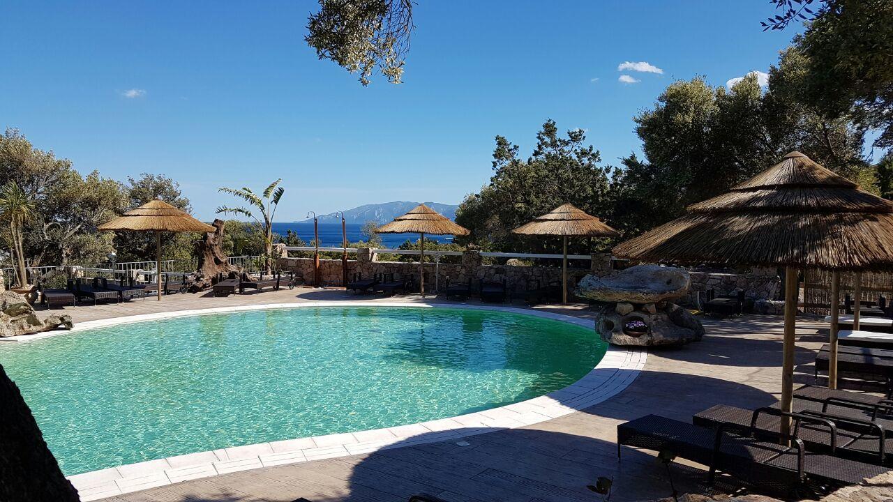 I Ginepri Hotel Кала Гононе Екстериор снимка